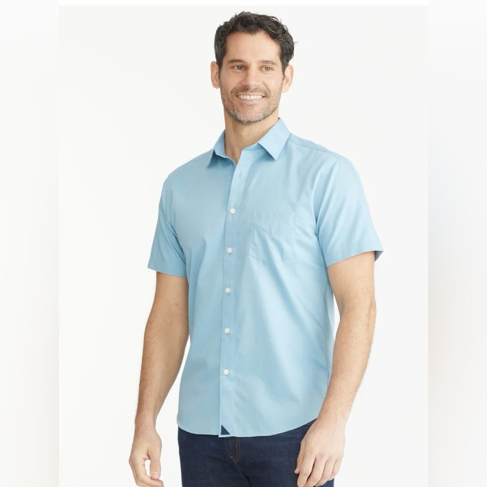 UNTUCKit Wrinkle-Free Short-Sleeve Hargrove Slim Fit in Light Blue Size …